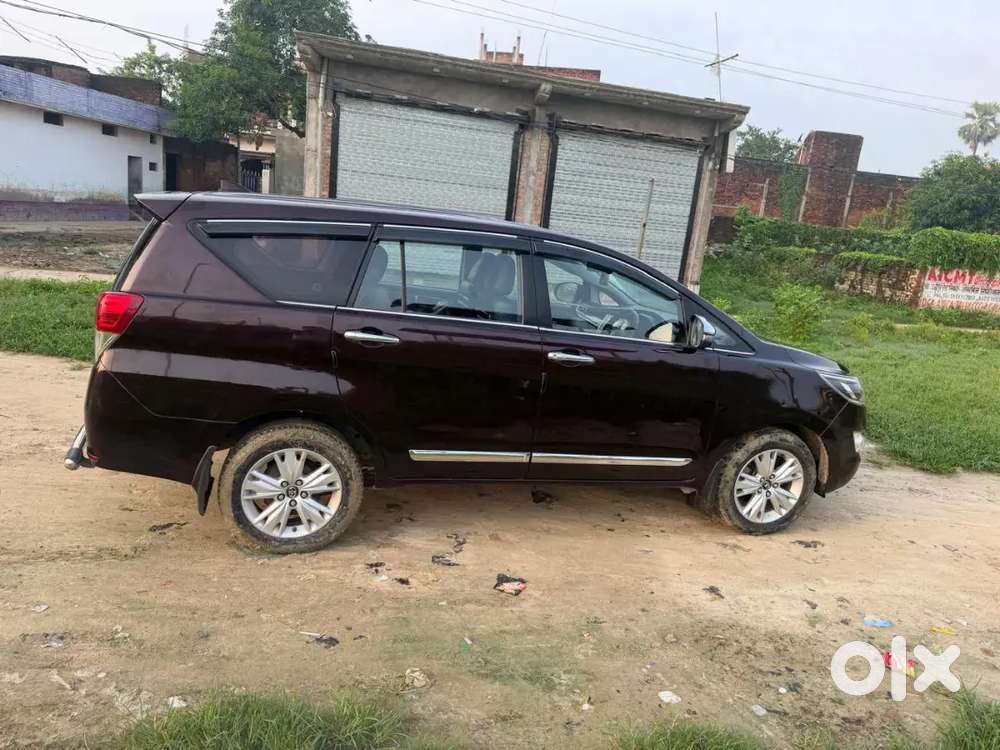 Toyota Innova Crysta 2017 Diesel 7-seater