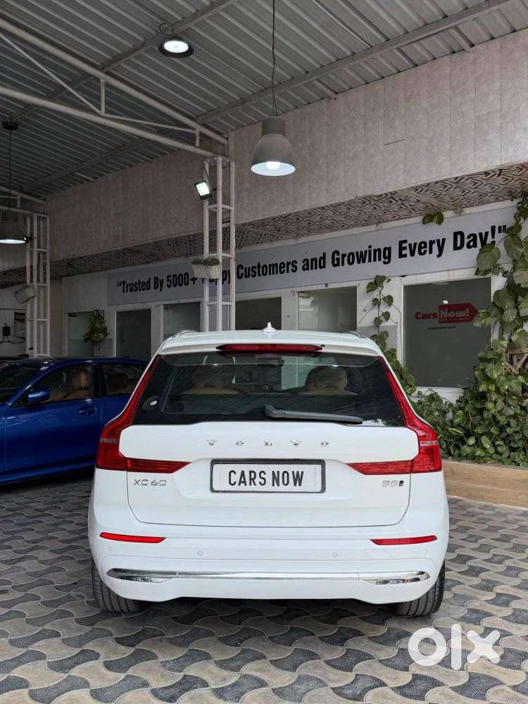Volvo Xc60 Inscription D5, 2024, Petrol