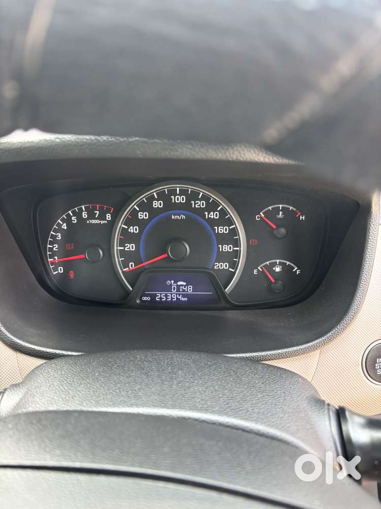 Hyundai Grand I10 Sportz Edition, 2014, Petrol