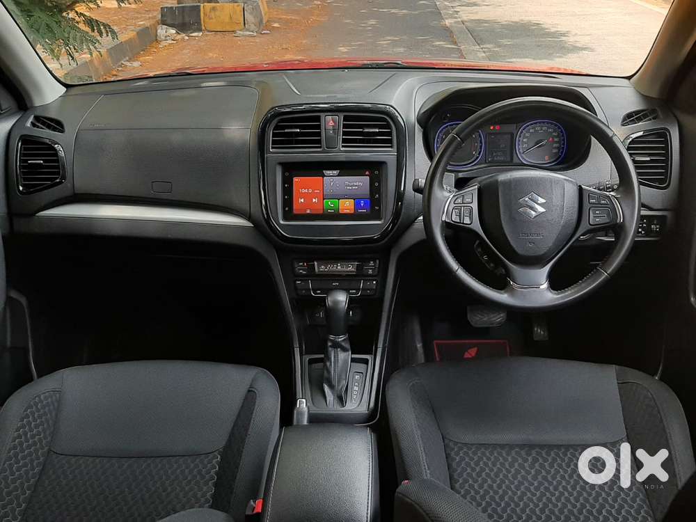 Maruti Suzuki Brezza 1.5 Zxi At Smart Hybrid Dual Tone, 2021, Petrol