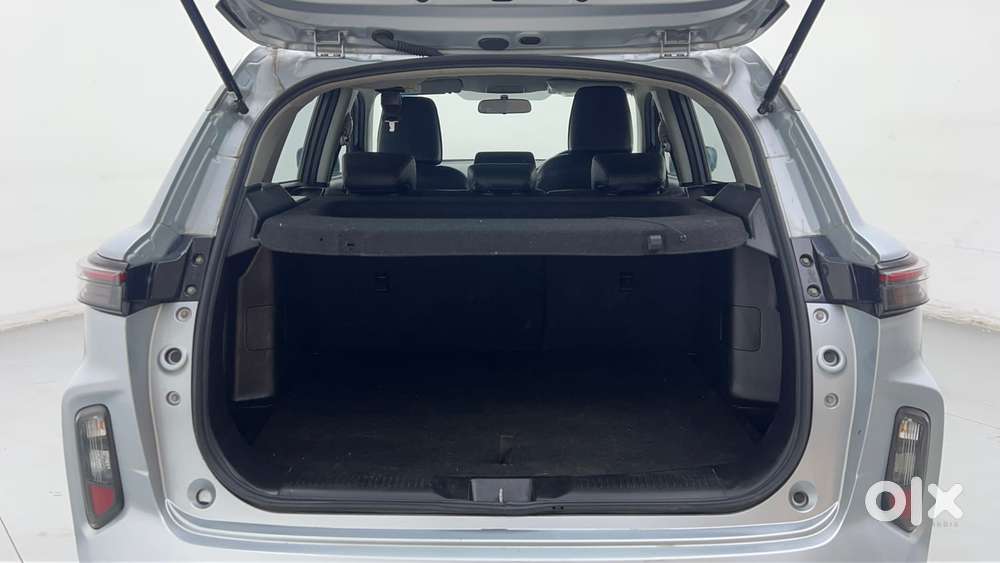 Maruti Suzuki Grand Vitara 1.5 Delta Smart Hybrid At, 2024, Petrol