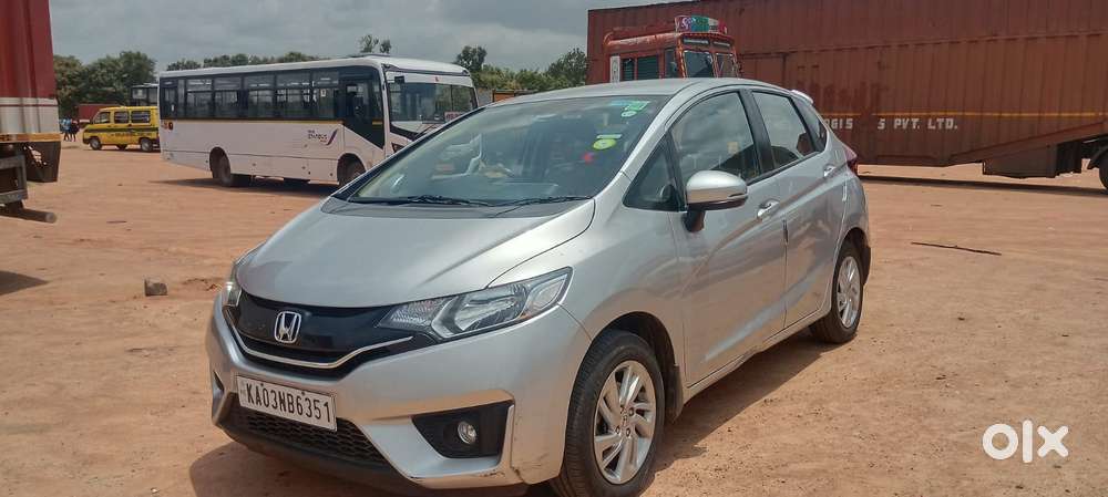 Honda Jazz V Cvt, 2017, Petrol