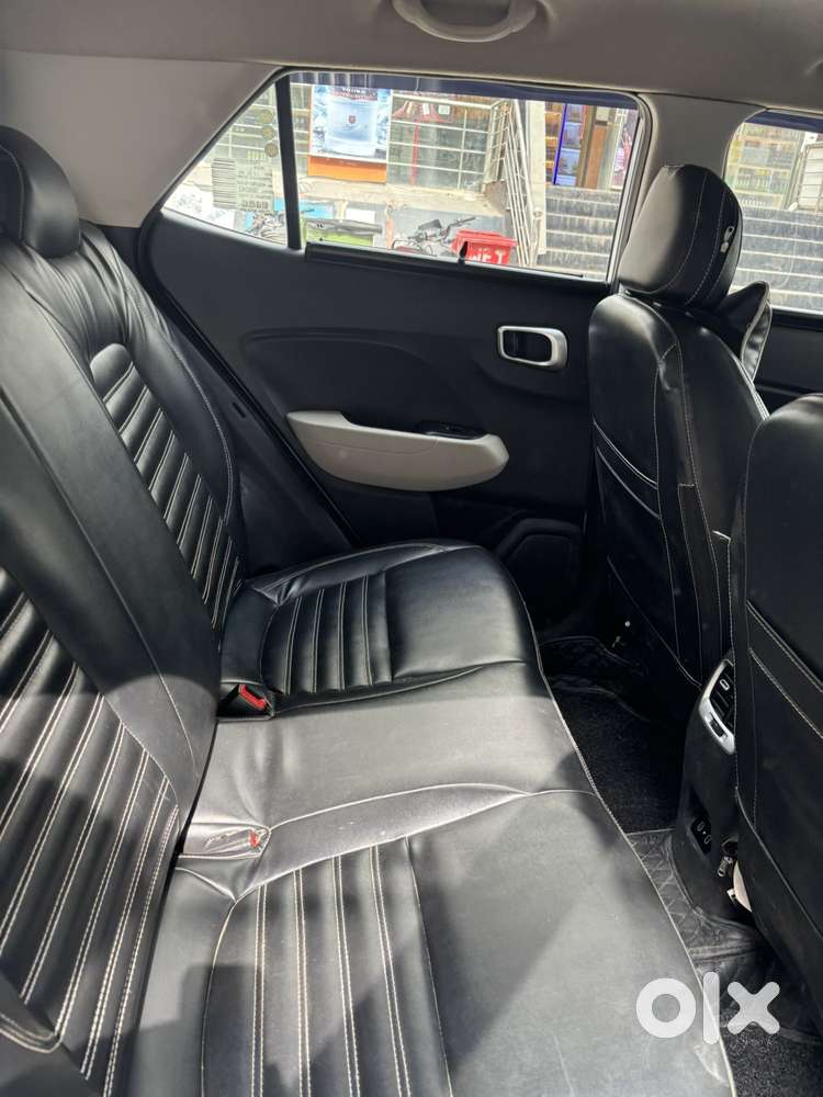 Hyundai Venue S 1.2 Petrol, 2022, Petrol