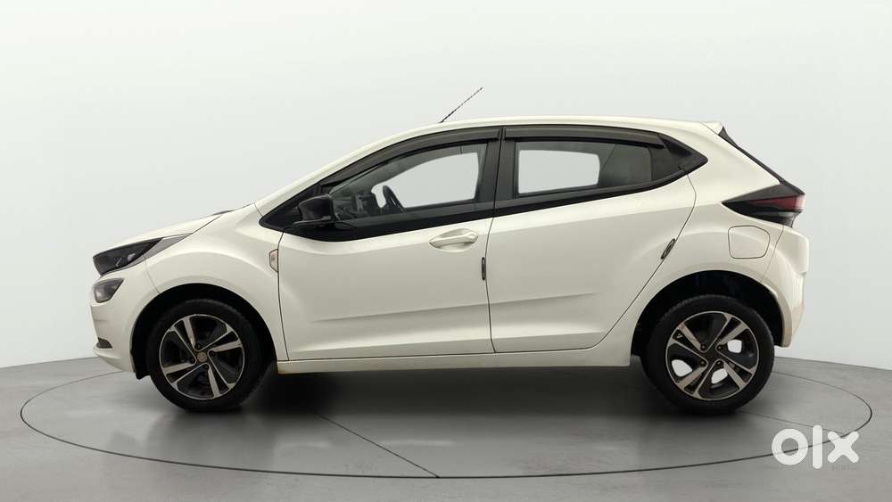 Tata Altroz Xz, 2021, Petrol