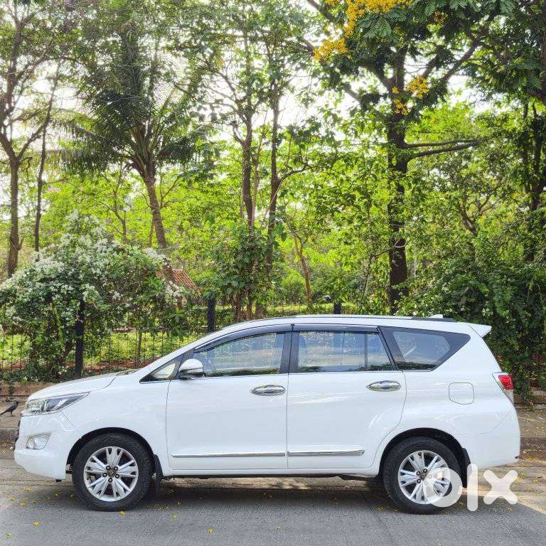 Toyota Innova Crysta 2.4 Z 7 Str, 2016, Diesel