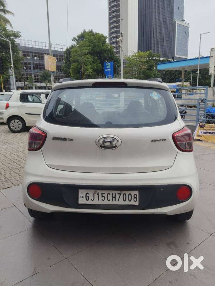 Hyundai Grand I10 Sportz (o) 1.2 At Vtvt, 2018, Cng & Hybrids