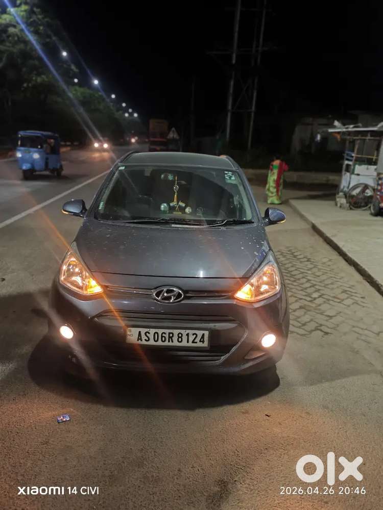 Well-maintained Hyundai Grand I10 Asta  Low Run, New Tyres