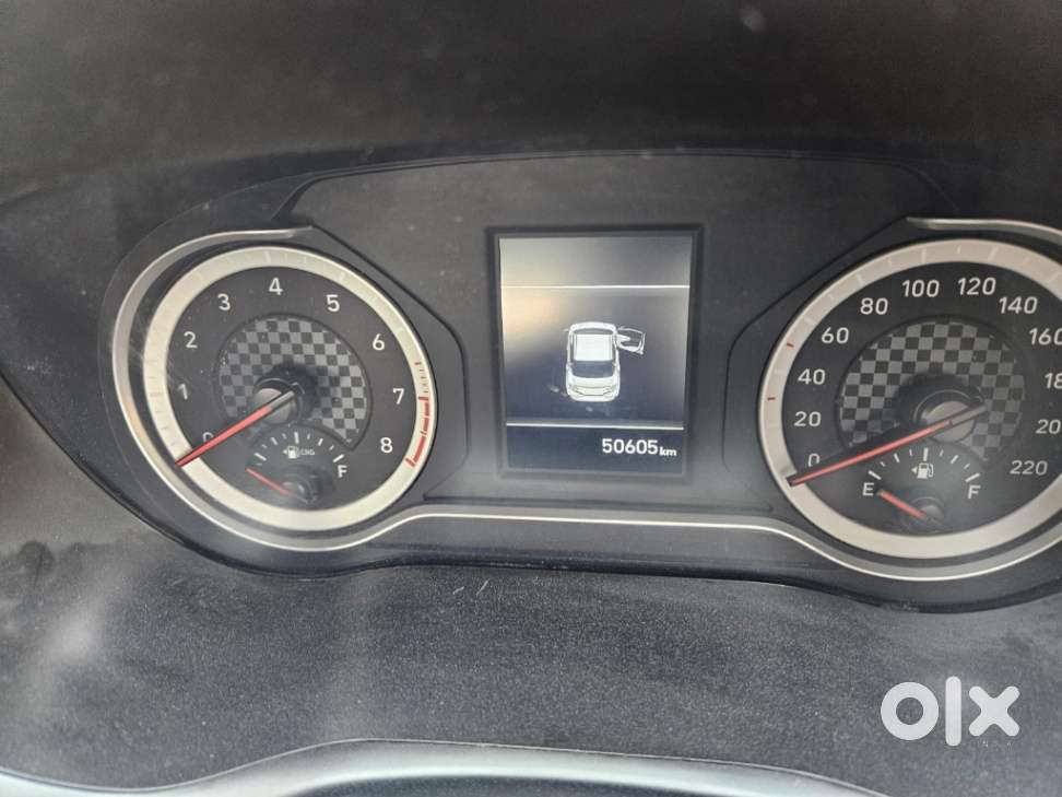 Hyundai Aura 1.2 S Cng, 2025, Petrol