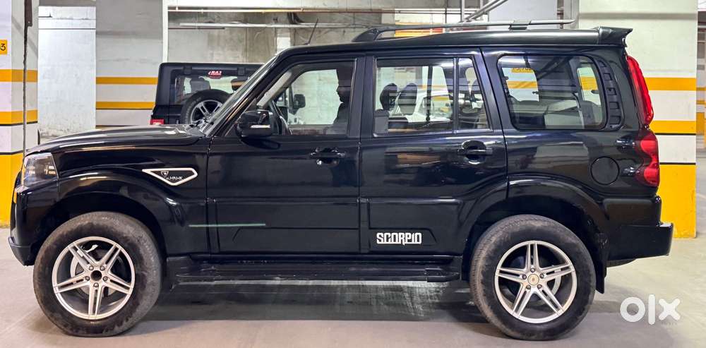 Mahindra Scorpio [2020-2022] 2.2 S9, 2022, Diesel