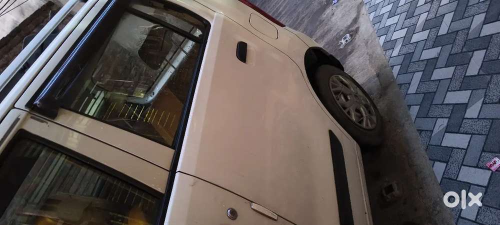 2nd Owner Maruti Wagon 2013 Petrol