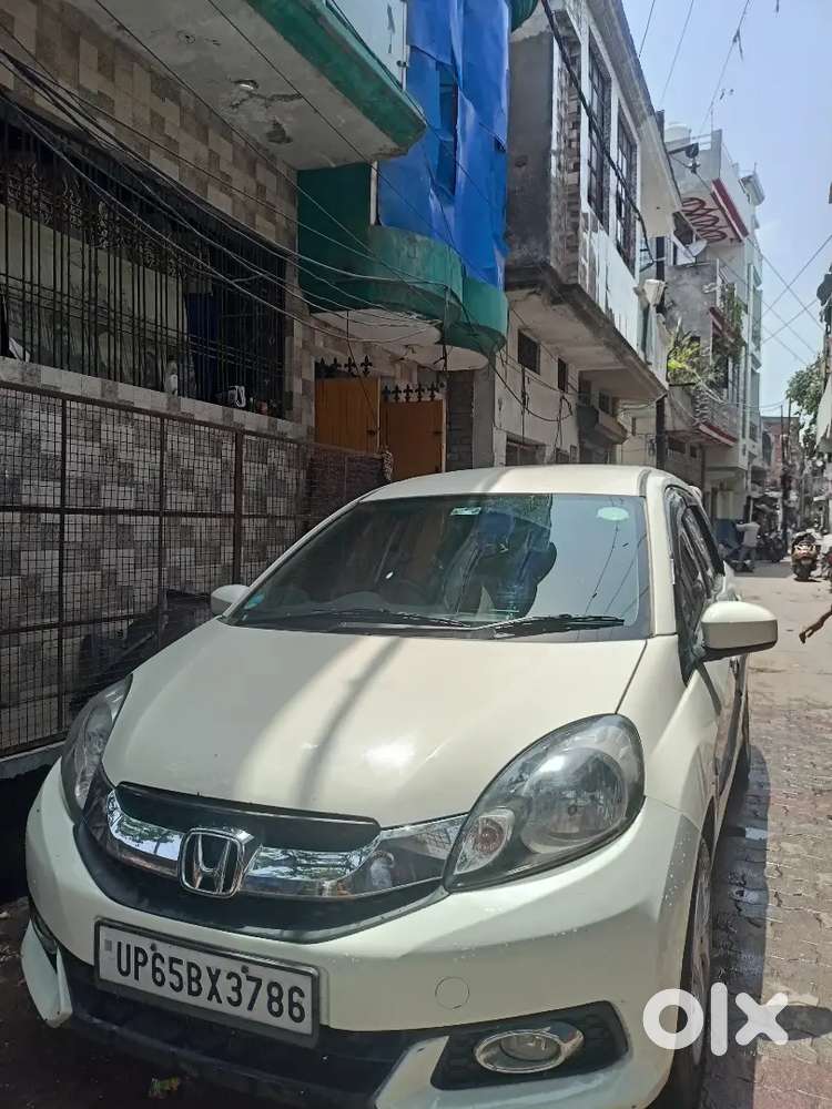 Honda Mobilio 2015 Diesel Well Maintained