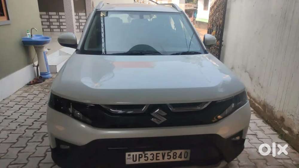 Maruti Suzuki Brezza Lxi Dec 2023 Petrol Good Condition