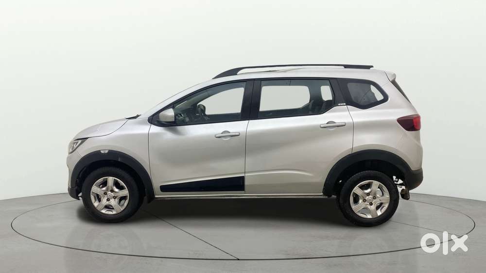 Renault Triber Rxz, 2019, Petrol