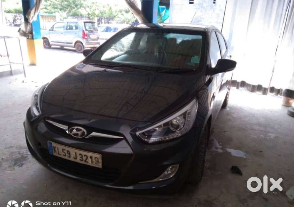 Hyundai Fluidic Verna 2014 Petrol Well Maintained