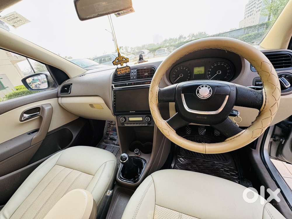 Skoda Rapid Elegance 1.6 Tdi Cr Manual, 2012, Diesel