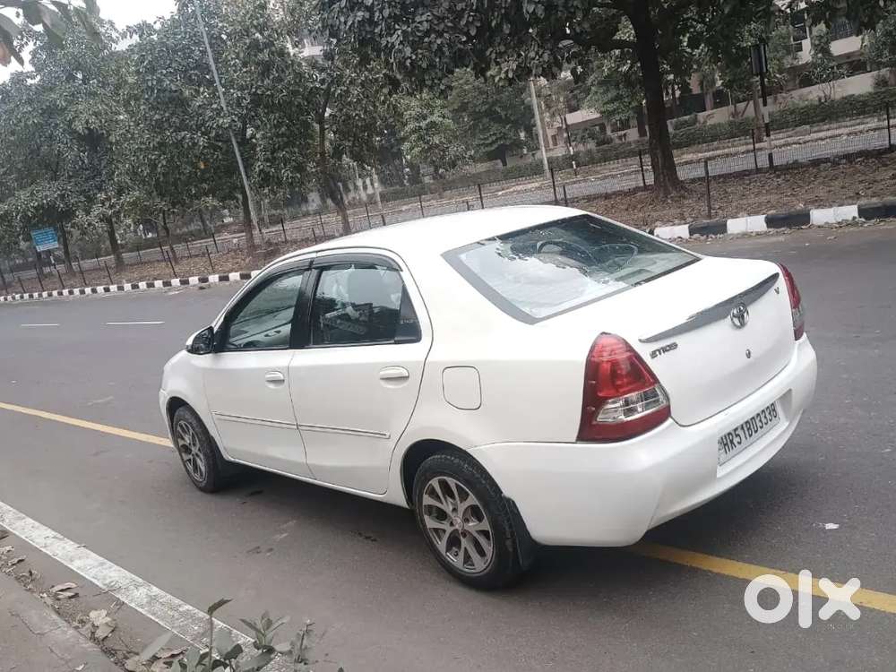 Toyota Etios 2015 Cng & Hybrids Well Maintained