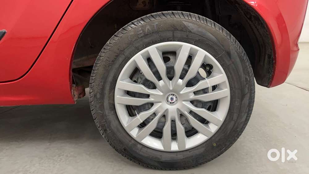 Tata Tiago 1.2 Revotron Xt, 2018, Petrol