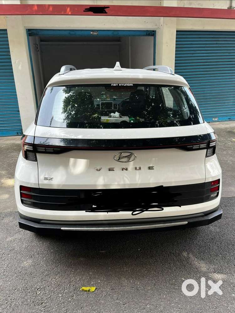 Hyundai Venue Petrol 2022
