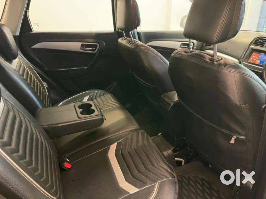 Maruti Suzuki Vitara Brezza Zxi + At, 2020, Petrol