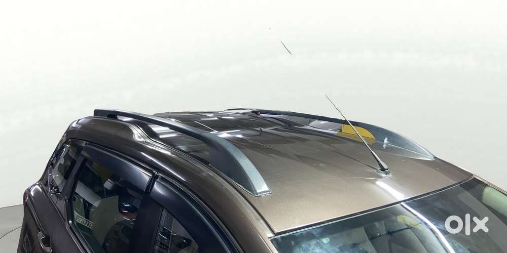 Renault Triber Rxz, 2022, Petrol