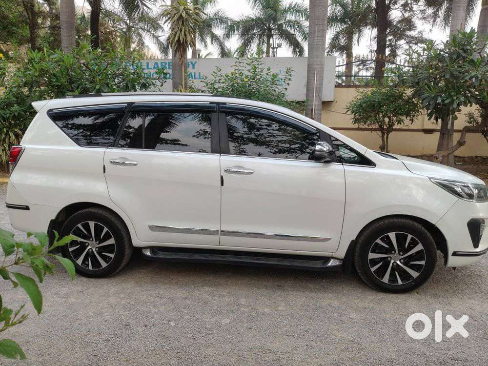 Toyota Innova Crysta 2.4 Z 7 Str, 2022, Diesel