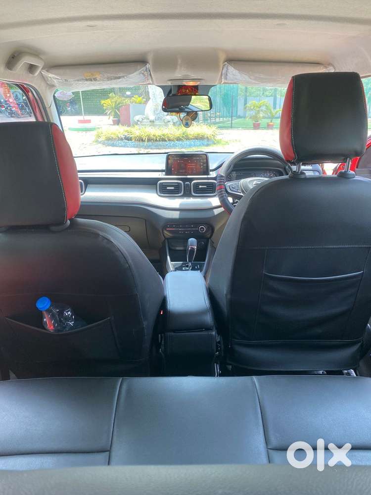 Tata Punch 1.2 Revotron Creative Amt Dual Tone, 2022, Petrol