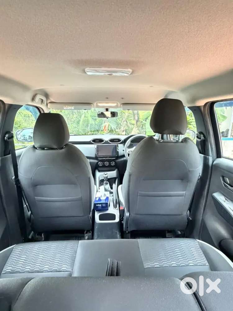 Nissan Magnite Acenta 2025 Variant