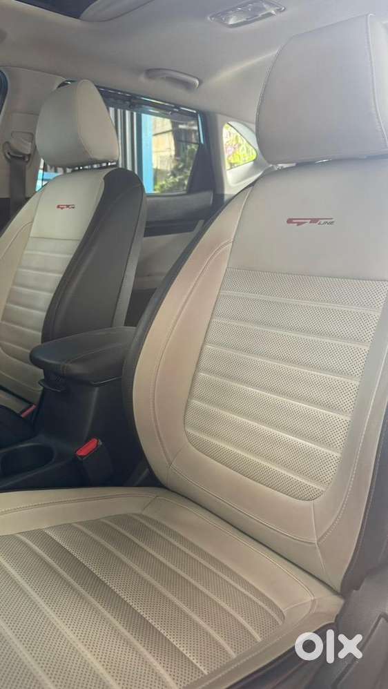 Seltos At Gt Line Top Variant 29000 Km Single Owner