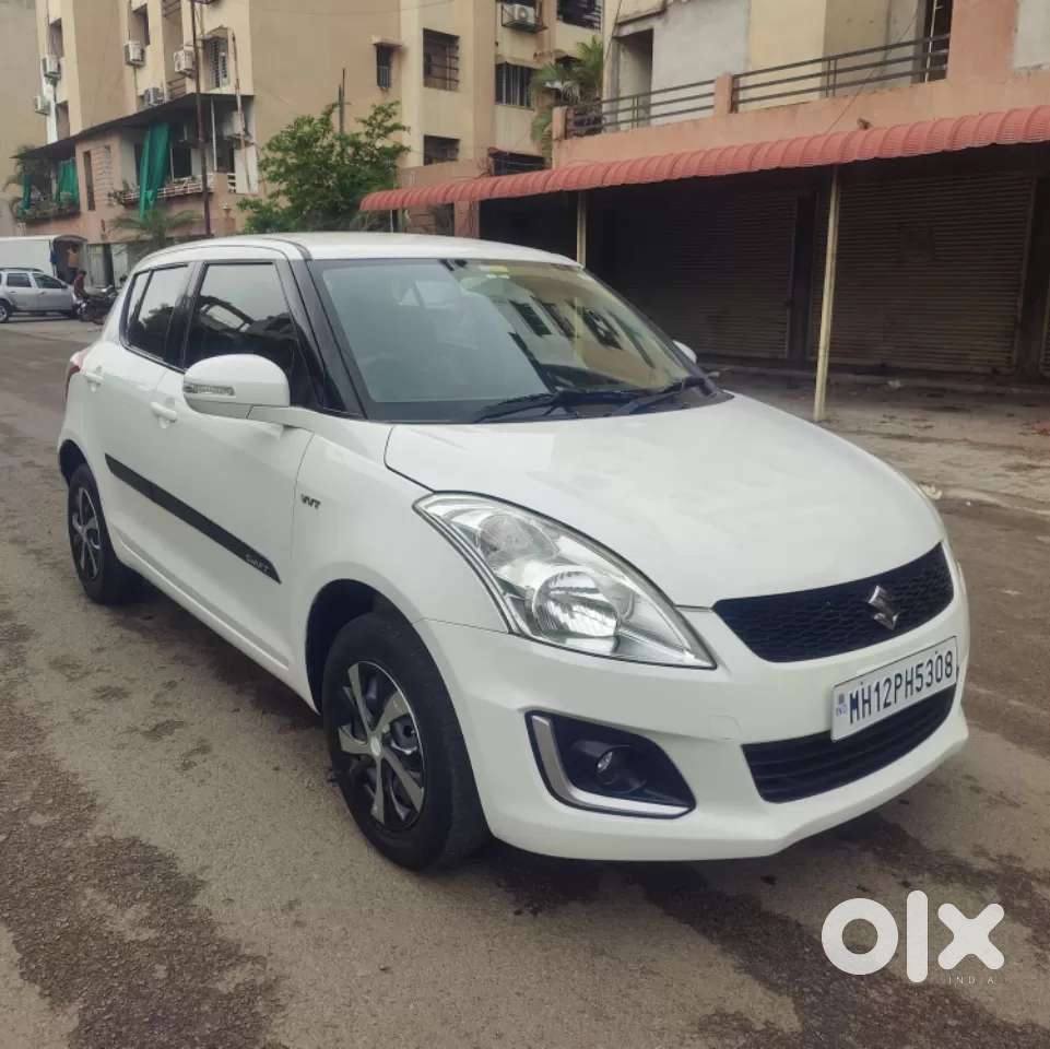 Maruti Suzuki Swift Vxi Optional, 2017, Petrol