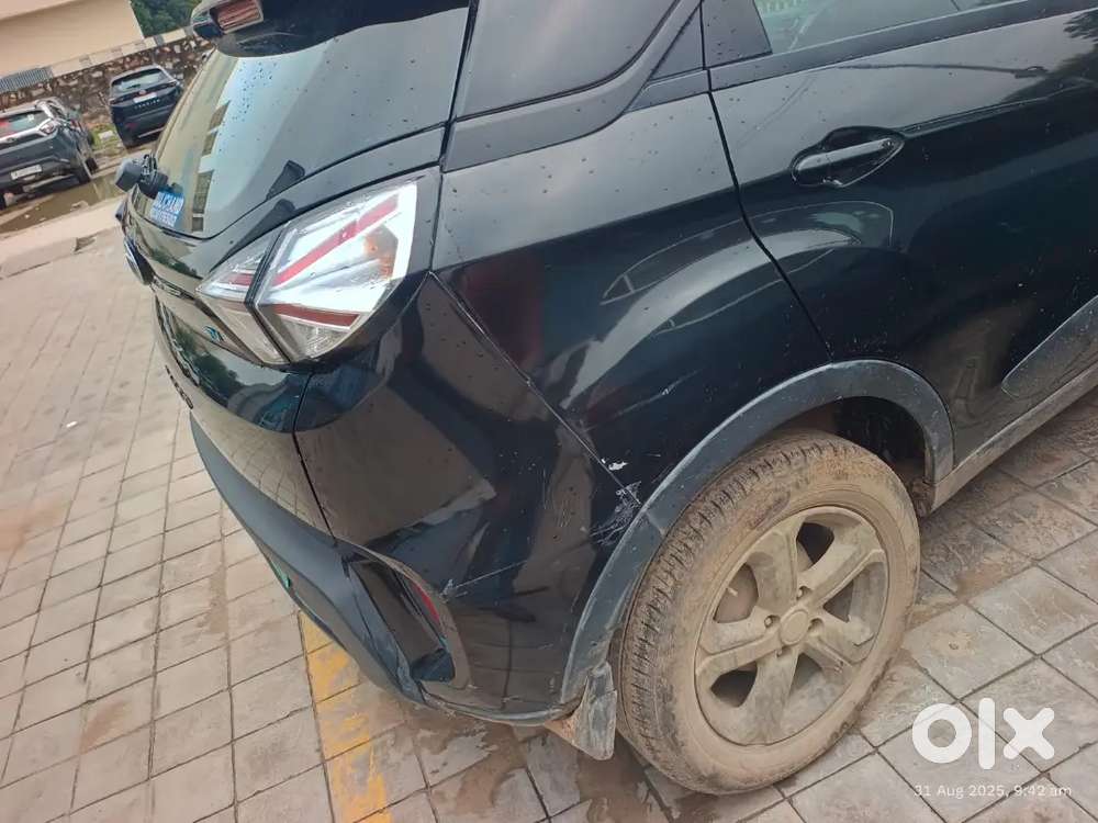 Urgent Sell My Ev Car. Many Problems.clour Black