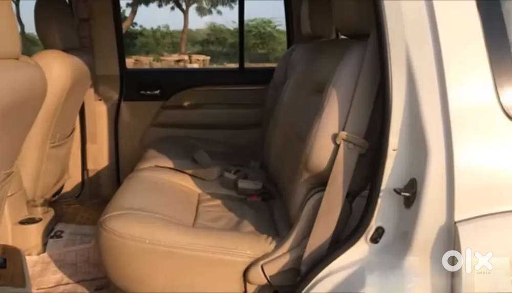 Ford Endeavour At