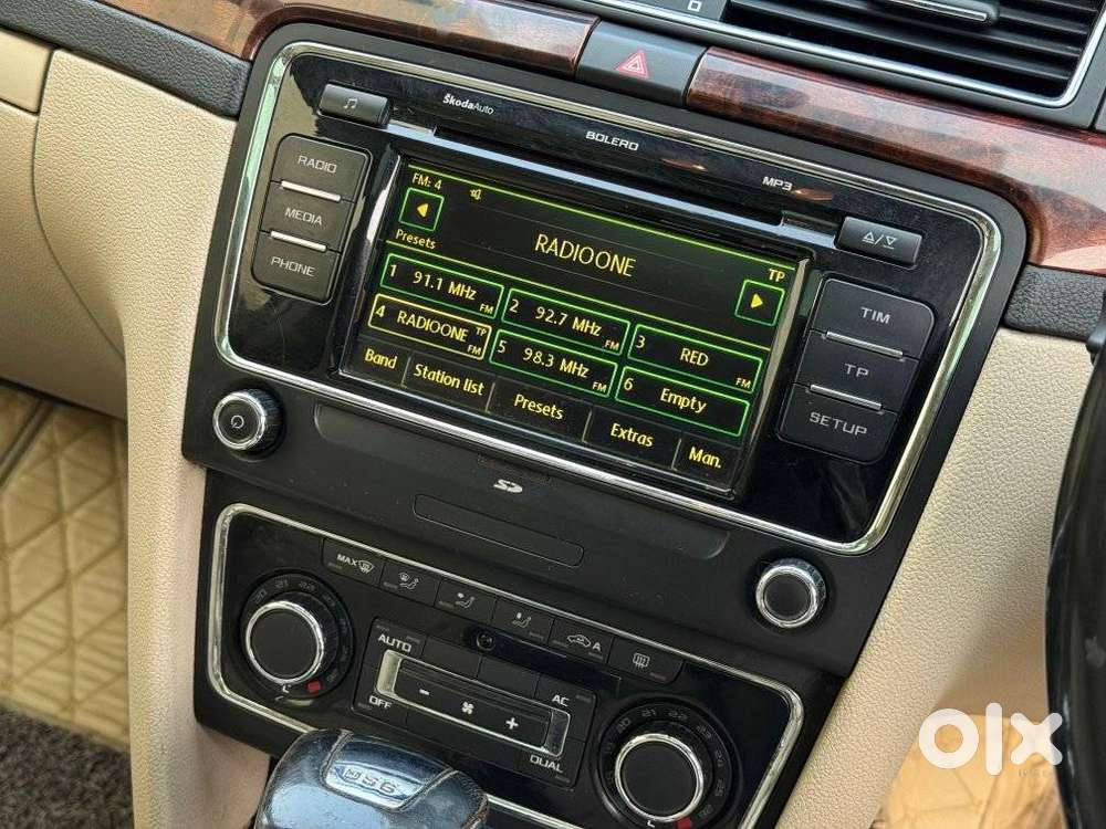 Skoda Superb 1.8 Elegance Tsi At, 2011, Petrol