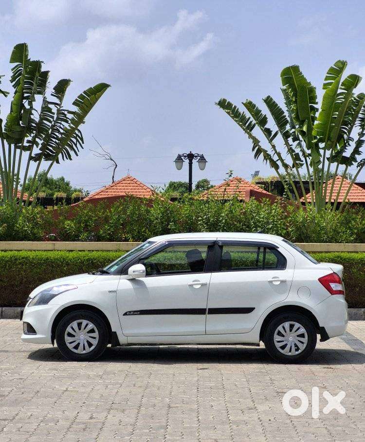 Maruti Suzuki Swift Dzire Vdi Optional, 2015, Diesel