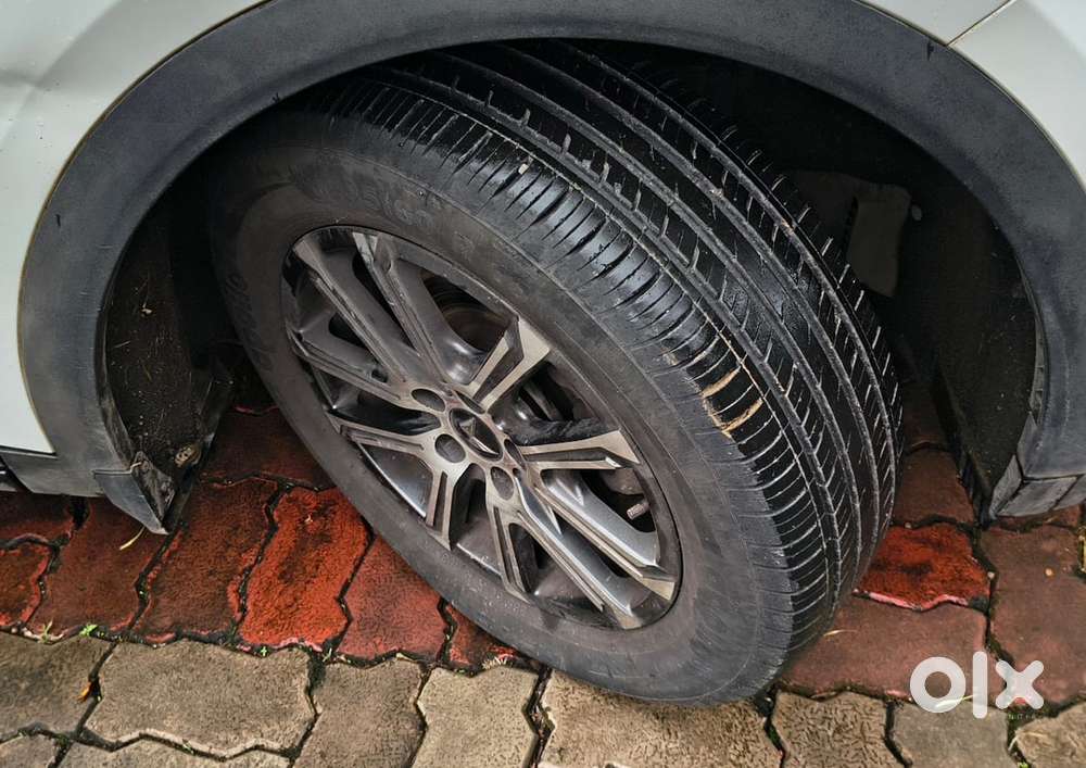 Mahindra Xuv700 Diesel 2023