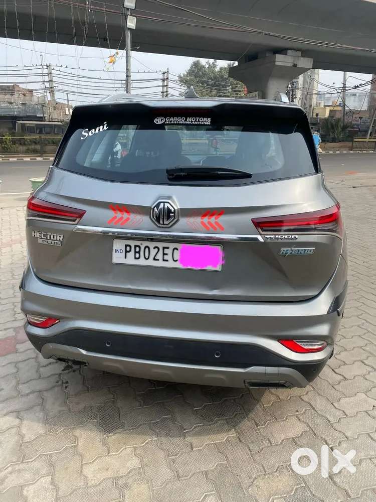 Mg Hector Plus 2021
