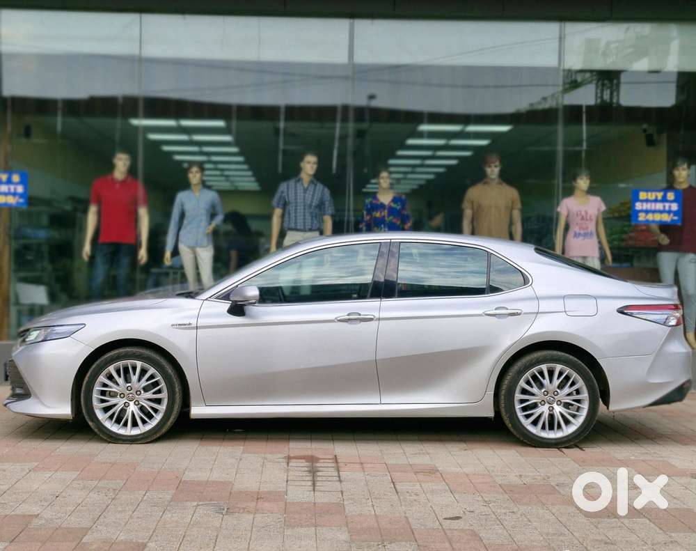 Toyota Camry Hybrid, 2020, Petrol