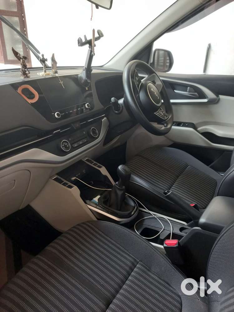 Kia Carens 1.4 Prestige 7 Str, 2022, Petrol