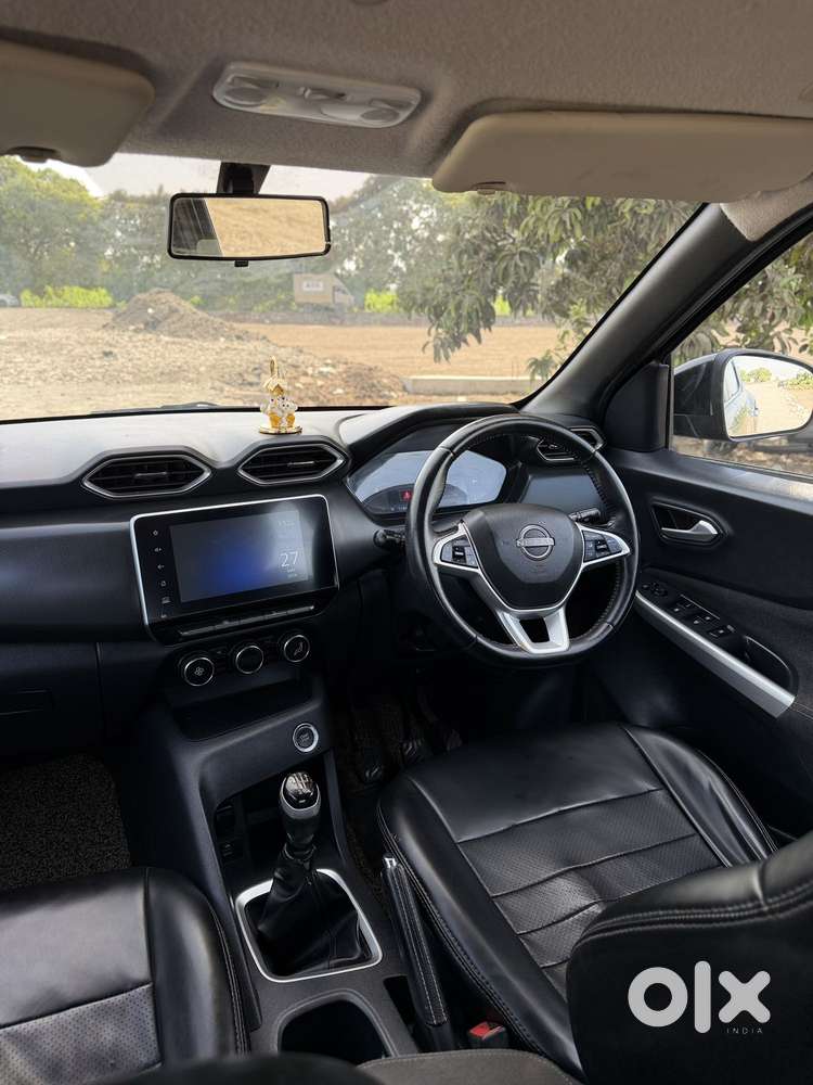 Nissan Magnite 1.0 Xv Premium, 2021, Petrol