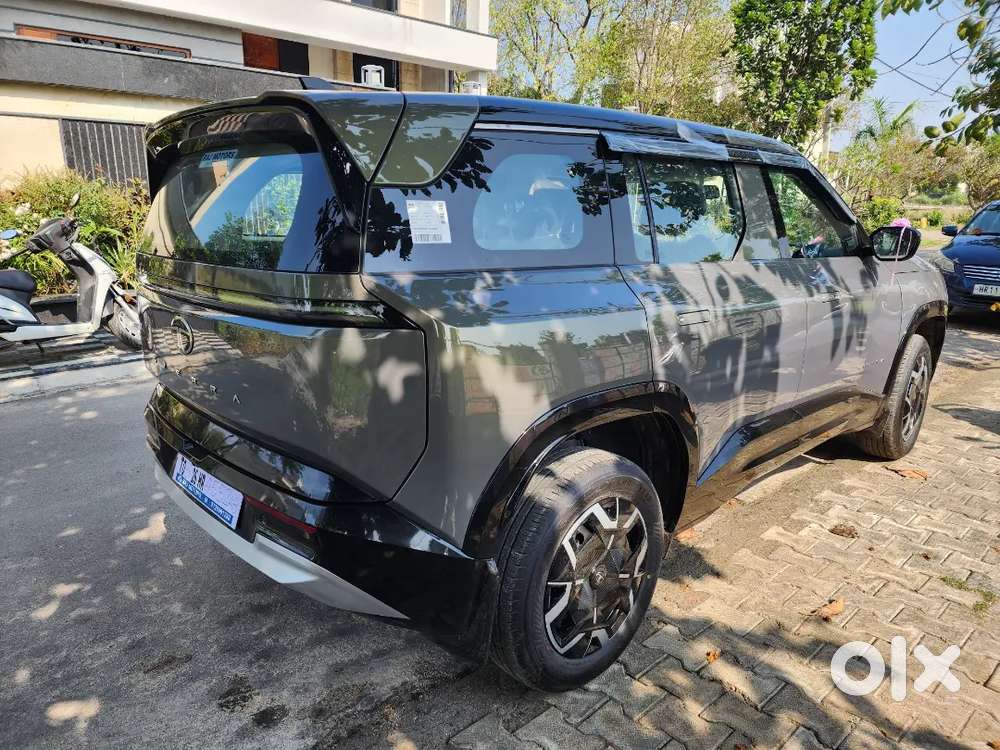 Tata Sierra Dca Pure, Petrol Variant 1100 Km Driven Munnar Mist Color