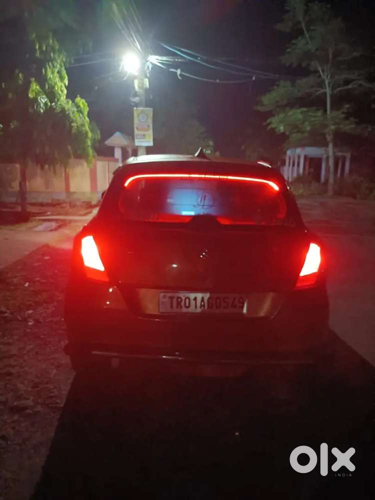 Maruti Suzuki Swift 2012