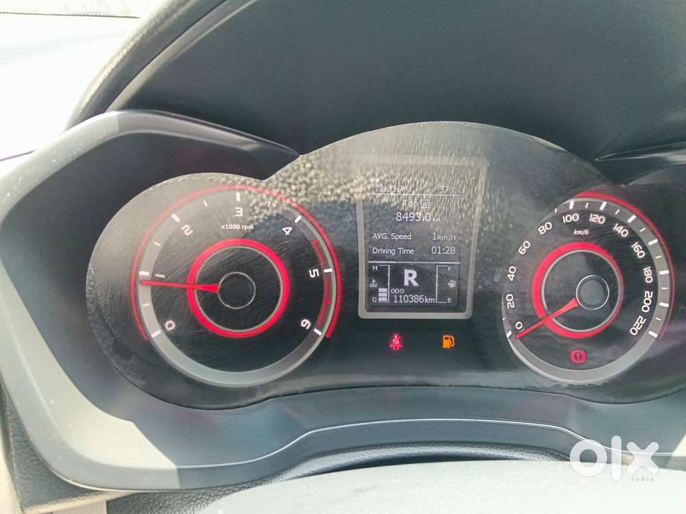 Mahindra Xuv300 W8 Amt Diesel, 2019, Diesel