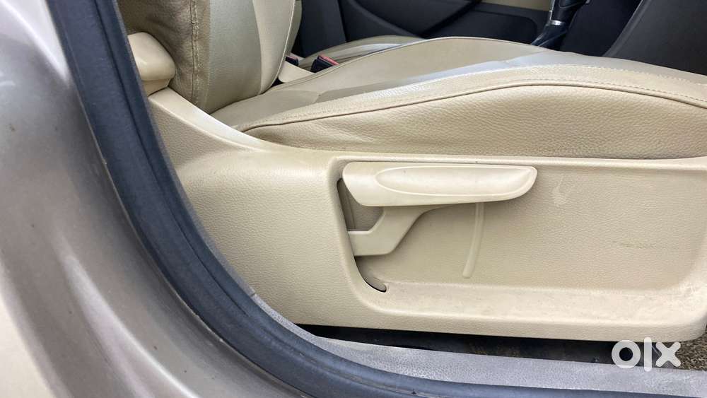 Volkswagen Vento 2010-2013 Petrol Highline At, 2017, Petrol