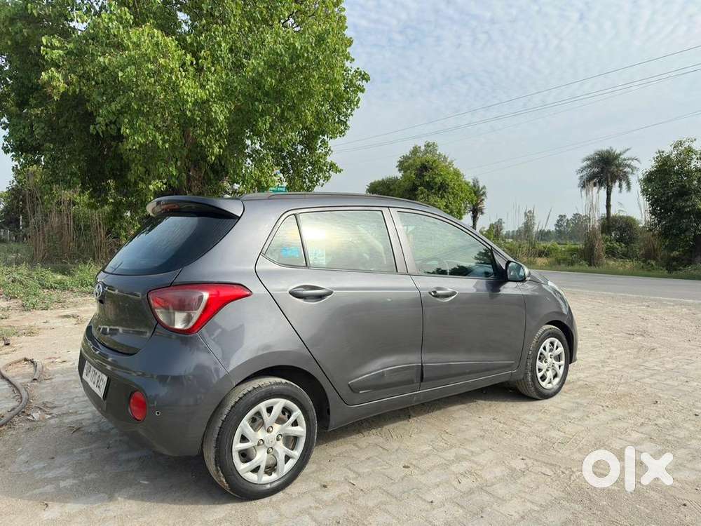 Hyundai Grandi10 Sports Petrol Bs6 Well Maintained.