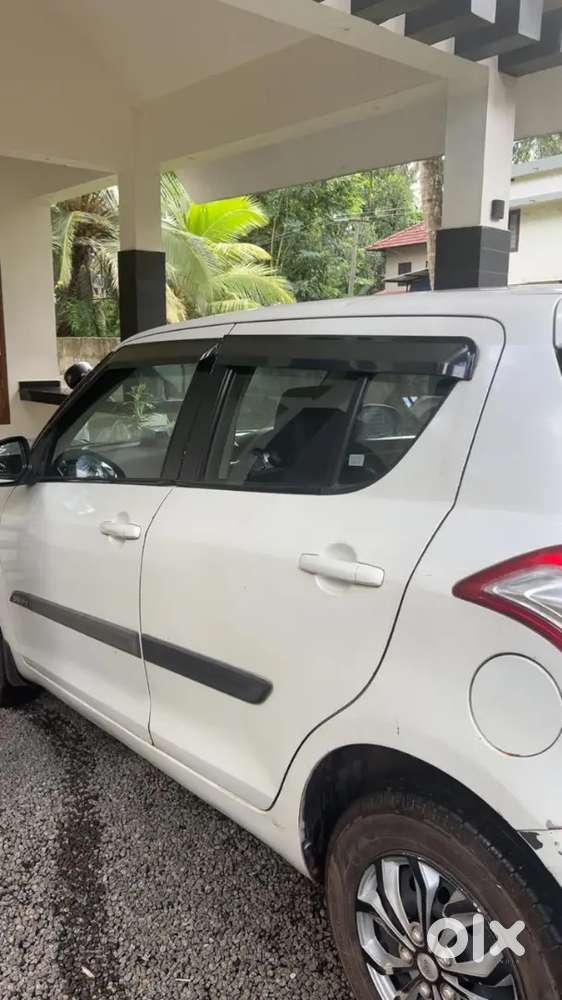 Maruti Suzuki Swift 2014 Diesel New Tyre Recently Fited Lcd &camera