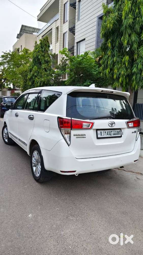 Toyota Innova Crysta 2.4 Z 7 Str, 2017, Diesel