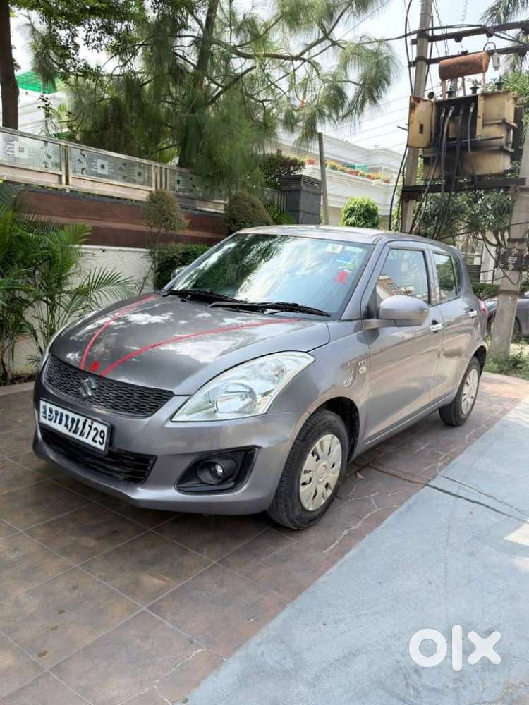Maruti Suzuki Swift Lxi, 2015, Petrol