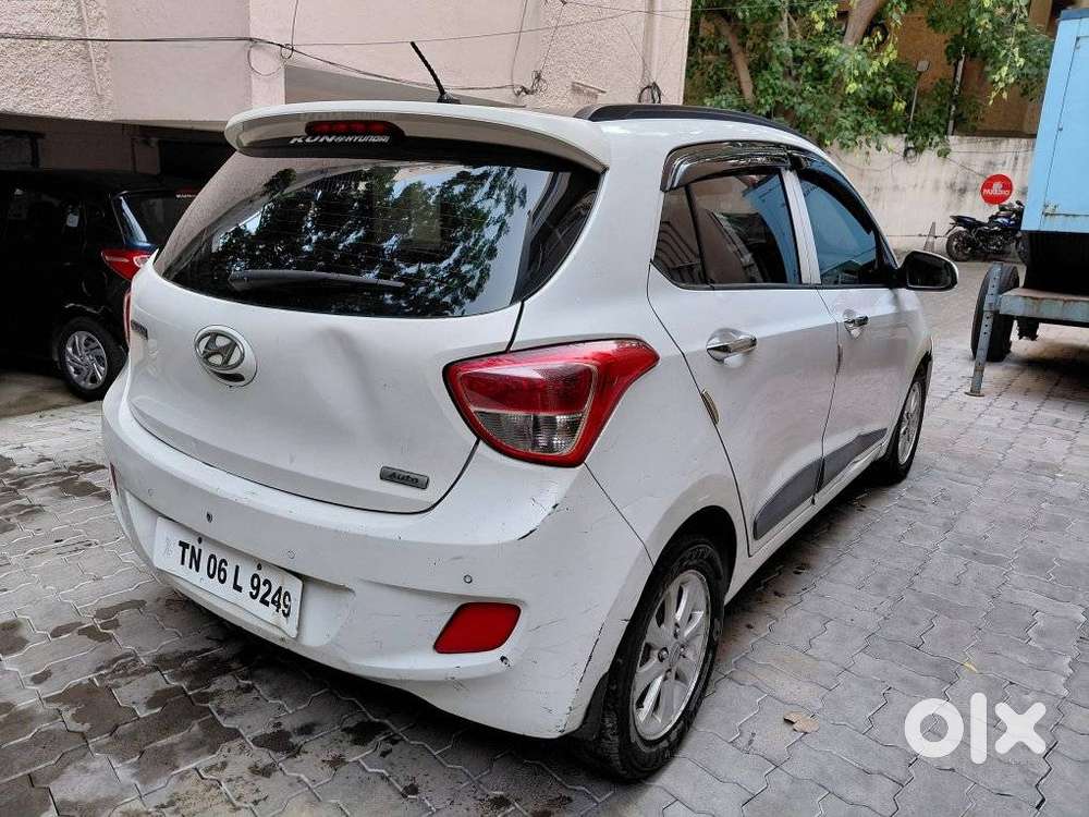 Hyundai Grand I10 2016-2017 Asta Option At, 2014, Petrol