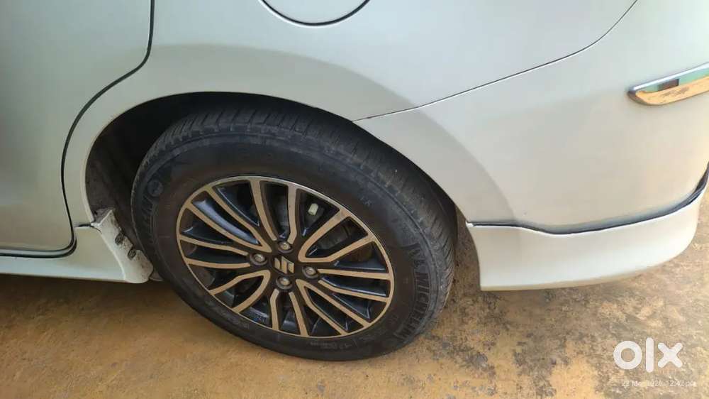 Maruti Suzuki Dzire 2018 Petrol 75000 Km Driven