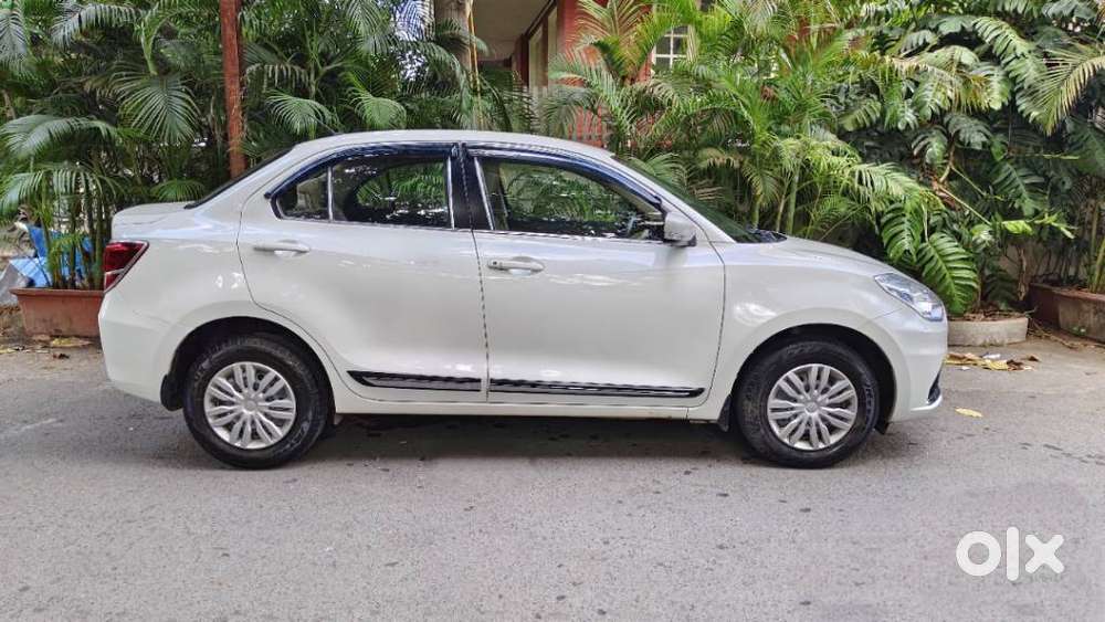 Maruti Suzuki Dzire 1.2 Vxi, 2022, Petrol