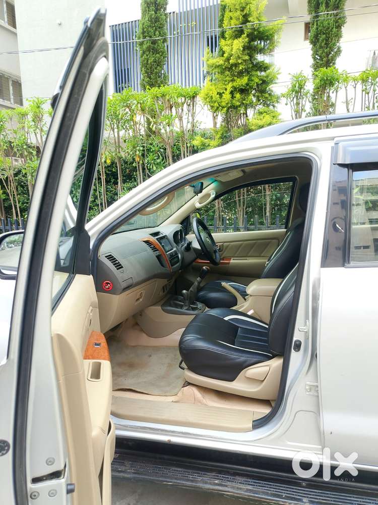 Toyota Fortuner 3.0 4x4 Manual, 2010, Diesel